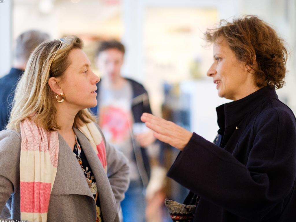 ព័ត៌មានថ្មី៖ ការពិពណ៌នានិងការវិភាគ